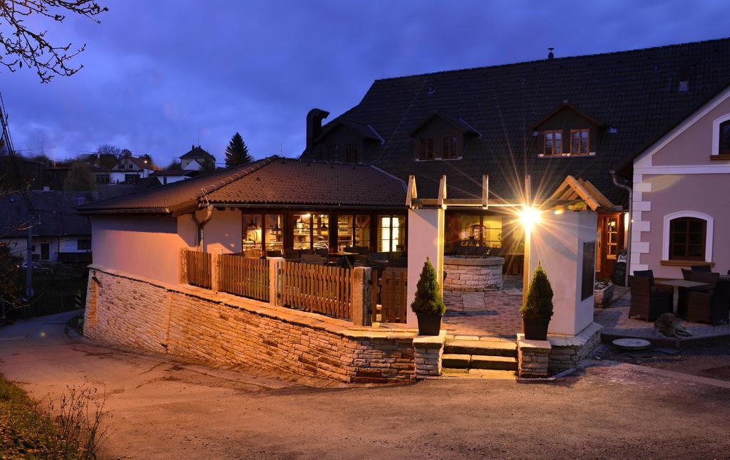 Červený Kostelec 佩斯库餐厅旅馆酒店 外观 照片